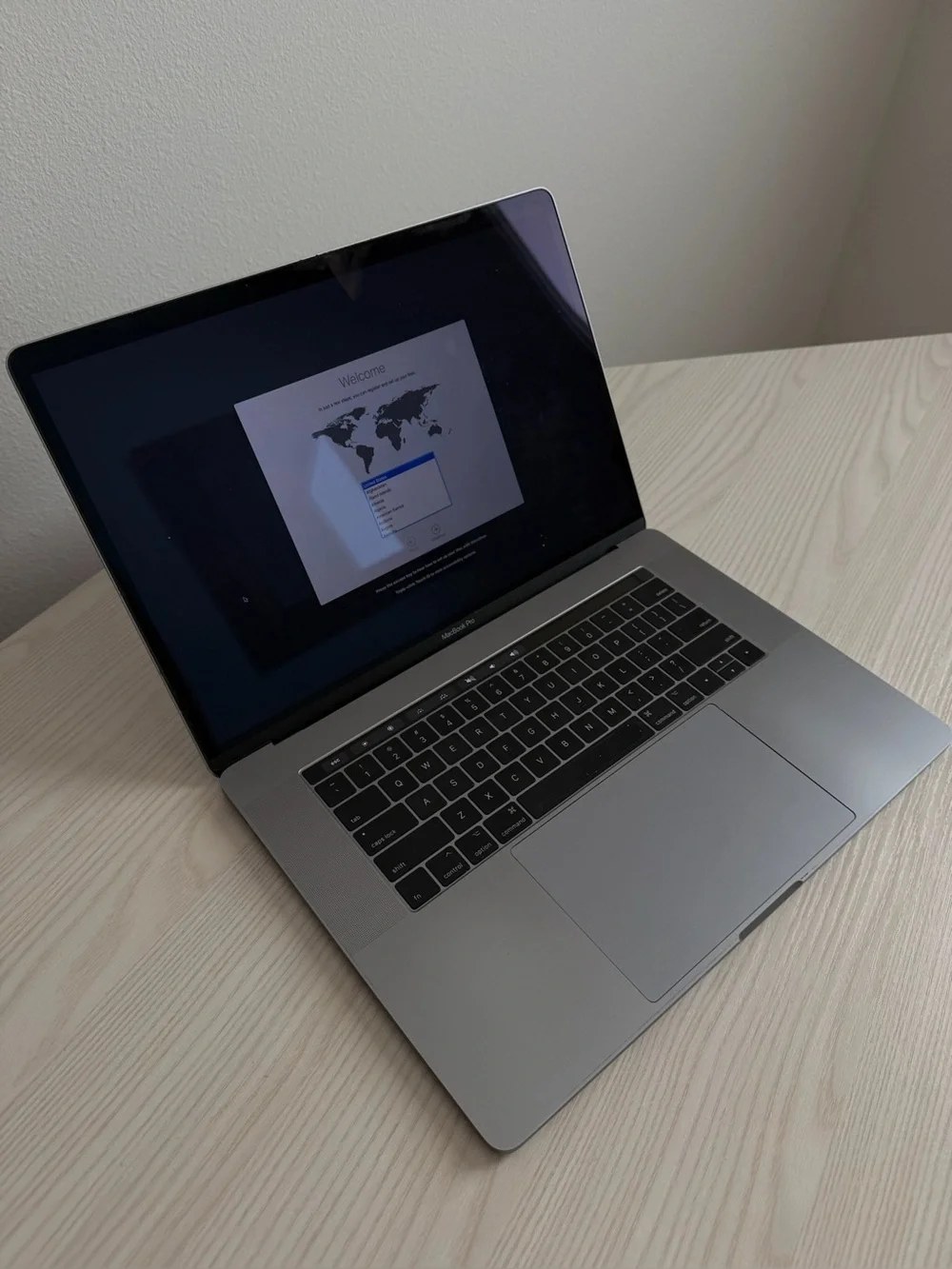 MacBook Pro i7 2.8GHz 15